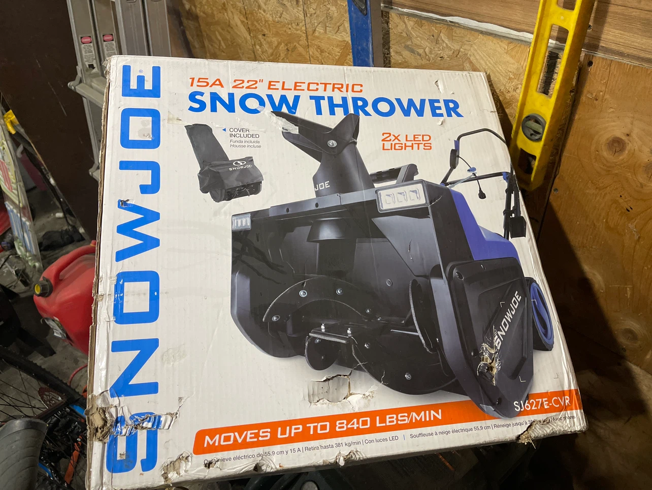 Snow Joe 15A 22 inch Electric Snow Thrower