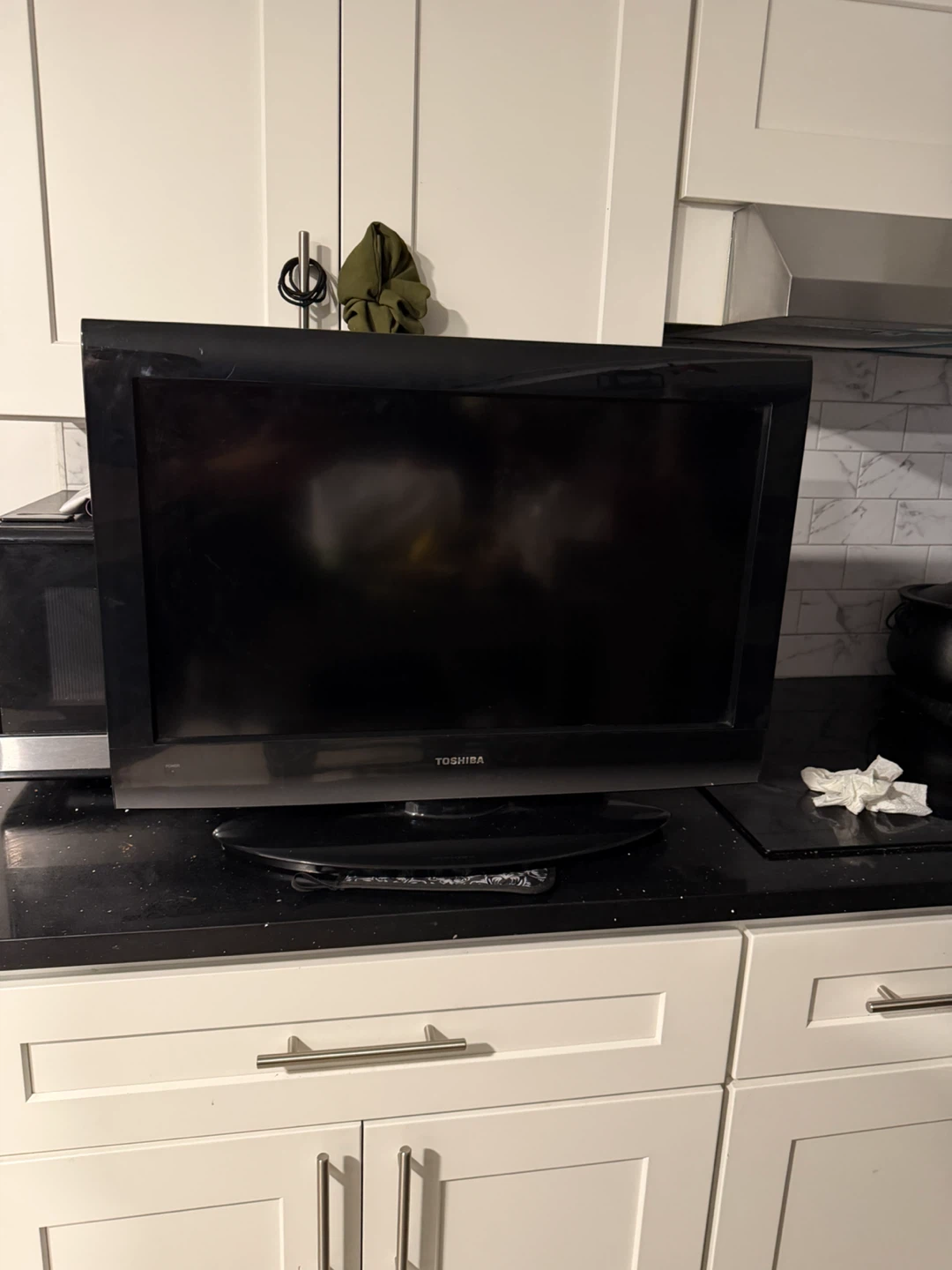 Toshiba 26C100U1 26-inch LCD TV