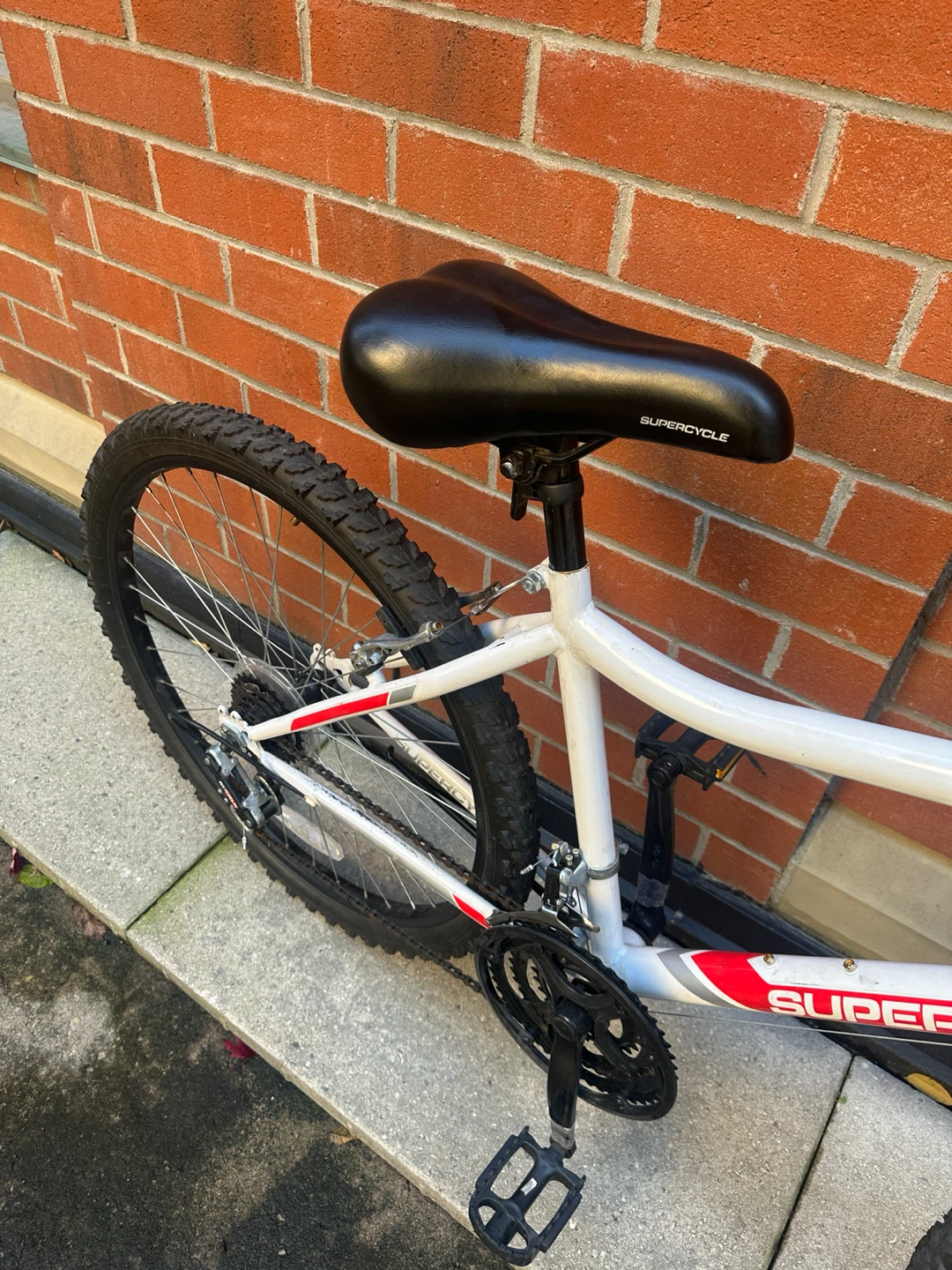 NEW UNISEX SIZE MEDIUM SUPERCYCLE HYBRID MOUNTAIN BIKE - photo 3