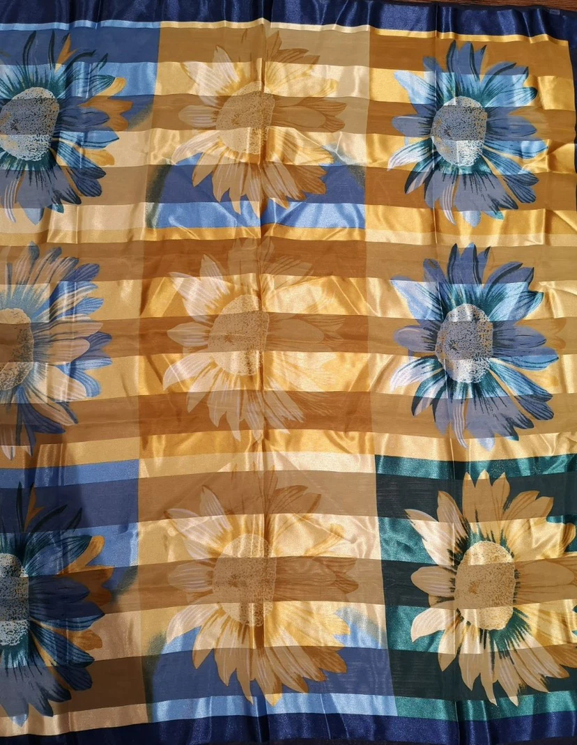 Sunflower Pattern Silk-Feel Scarf - photo 2