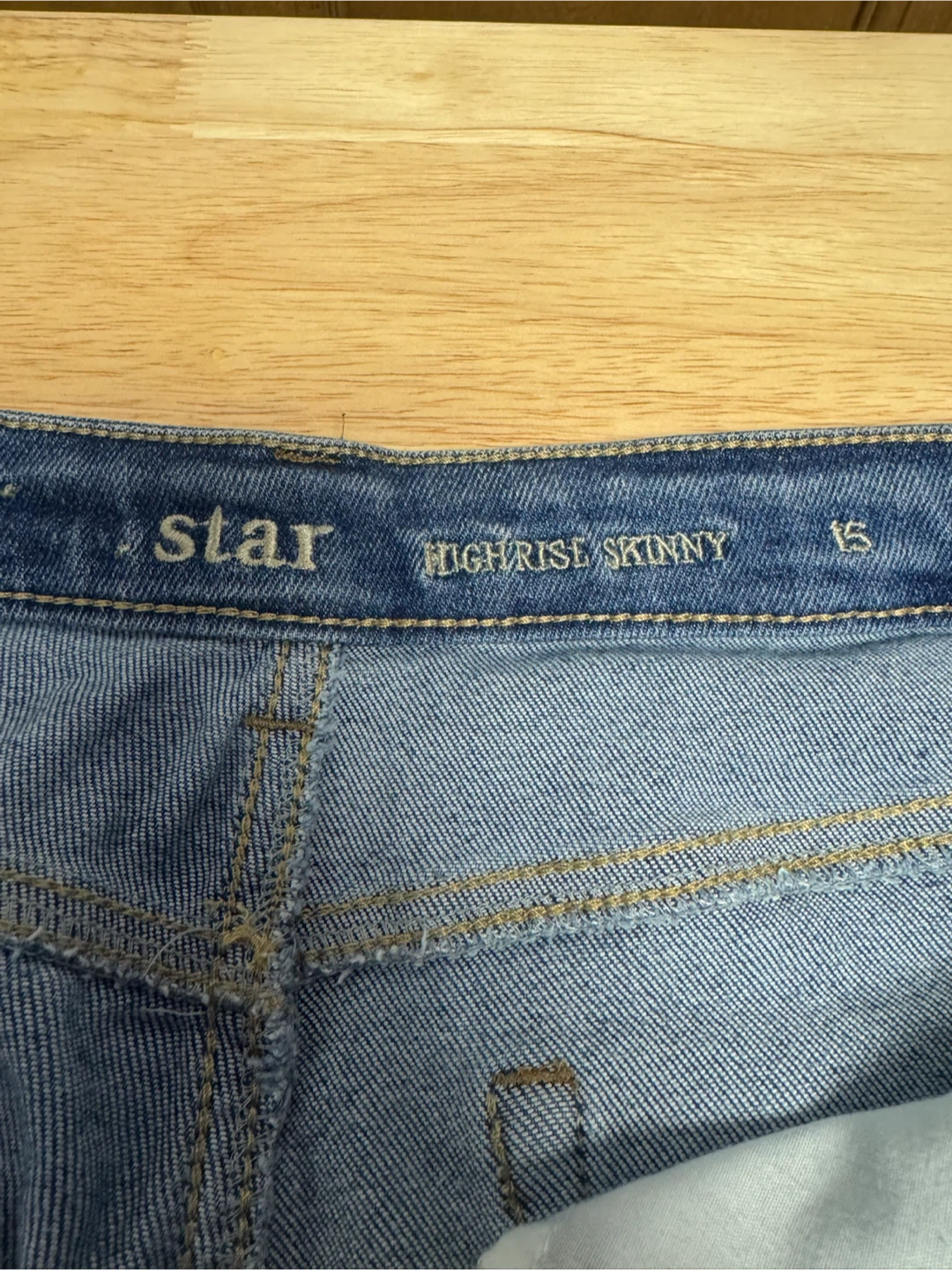Vanilla Star High Rise Skinny Jeans Size 15 - photo 4