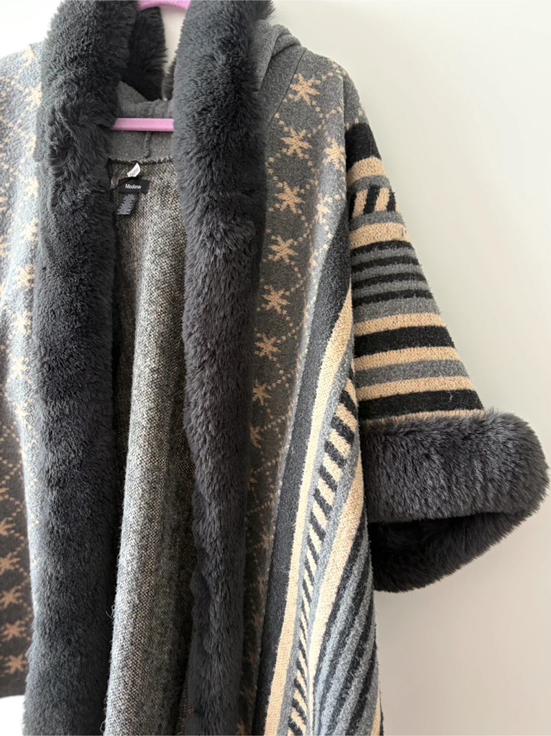 Modena Hooded Poncho - photo 2