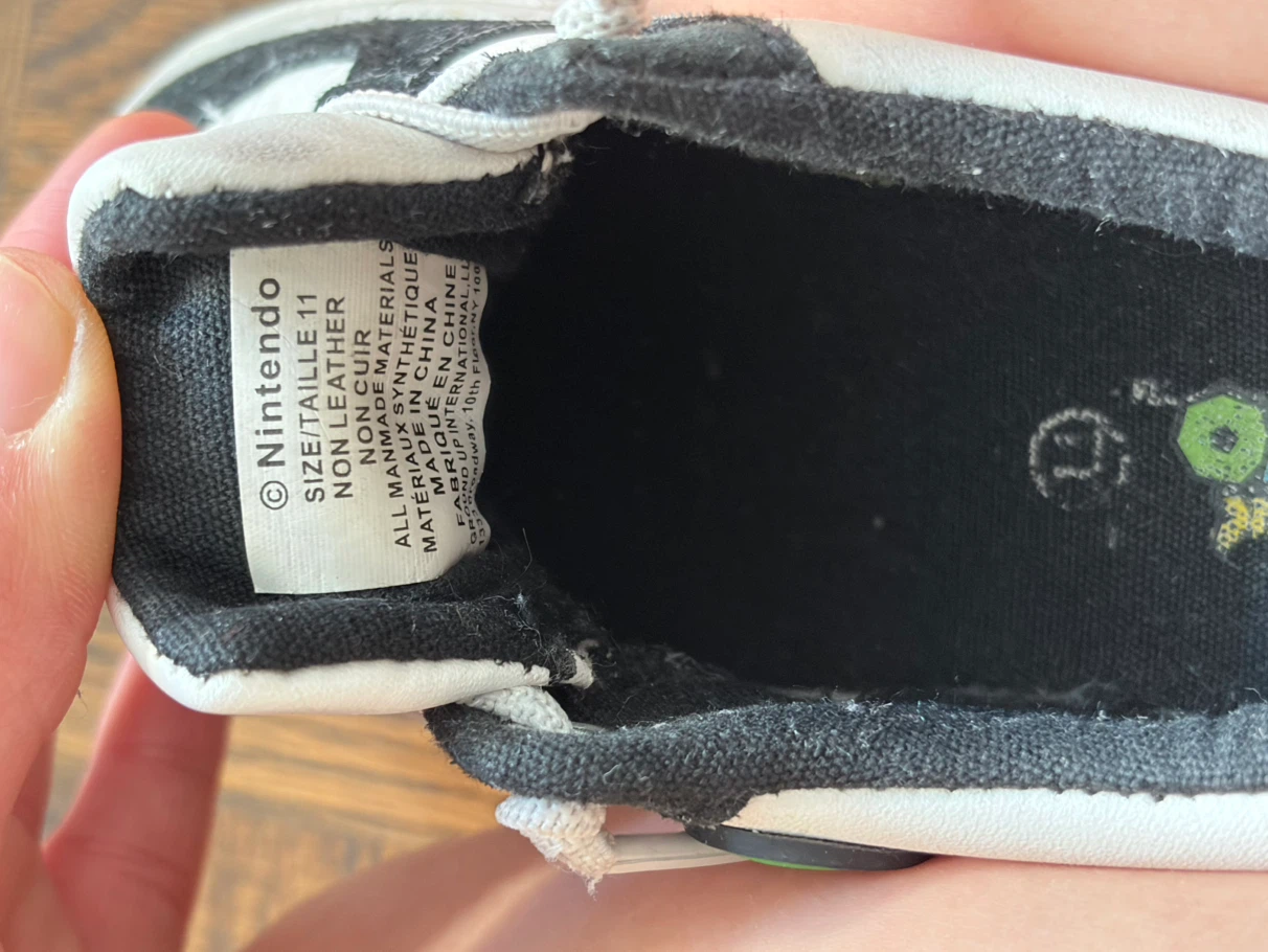 Kids Nintendo Mario and Luigi Sneakers Size 11 - photo 5