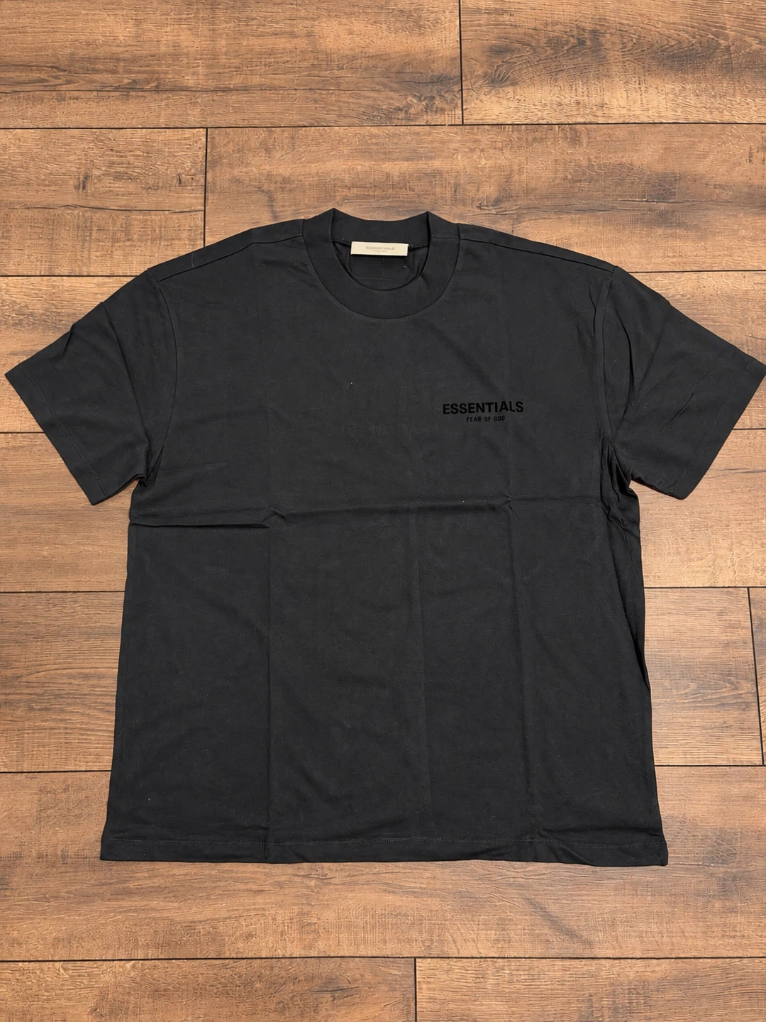 Essentials Fear of God Black T-Shirt - photo 2