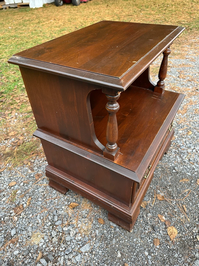 Beautiful Vintage Solid Wood Nightstand - photo 4