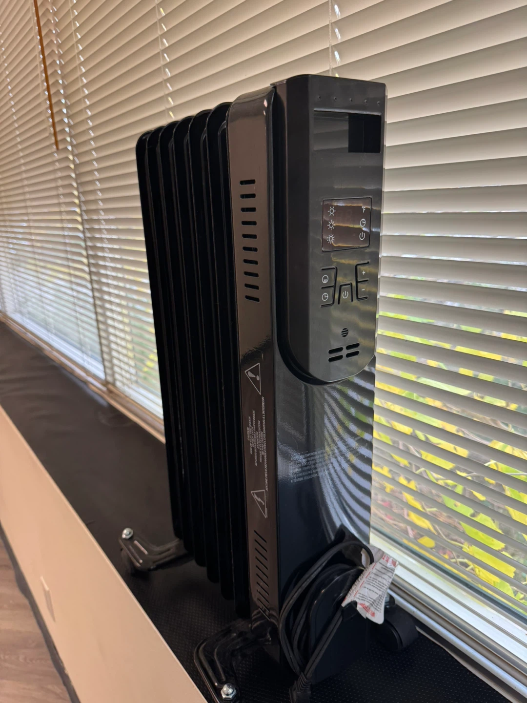 Black Oil-Filled Space Heater