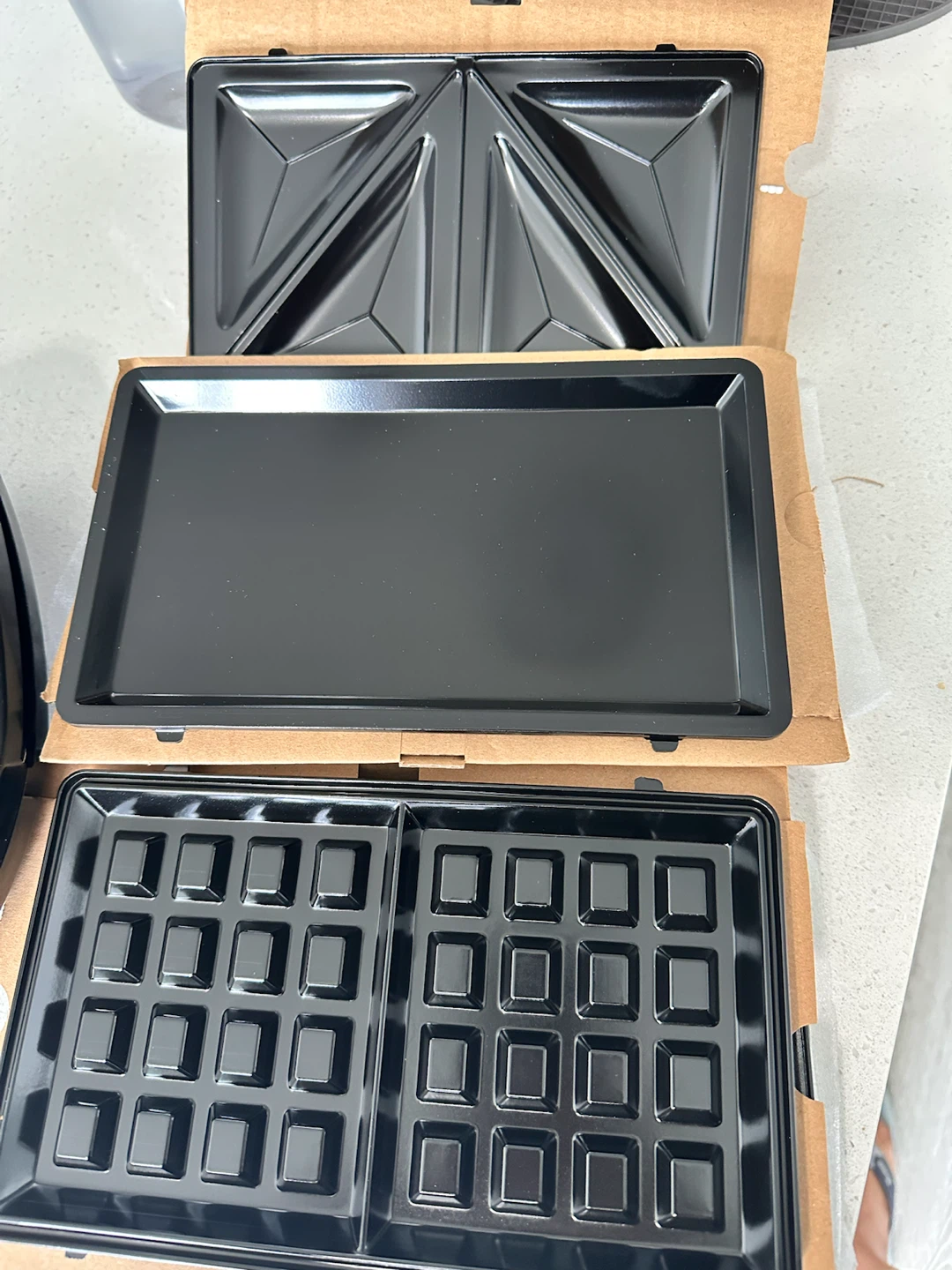 BLACK+DECKER 4-in-1 Grill/Waffle/Griddle - photo 2