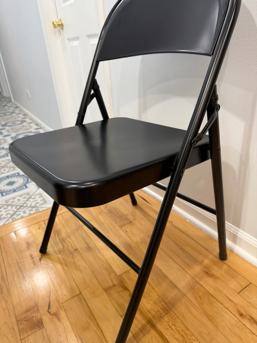 Set of 6 Black Metal Folding Chairs - photo 3