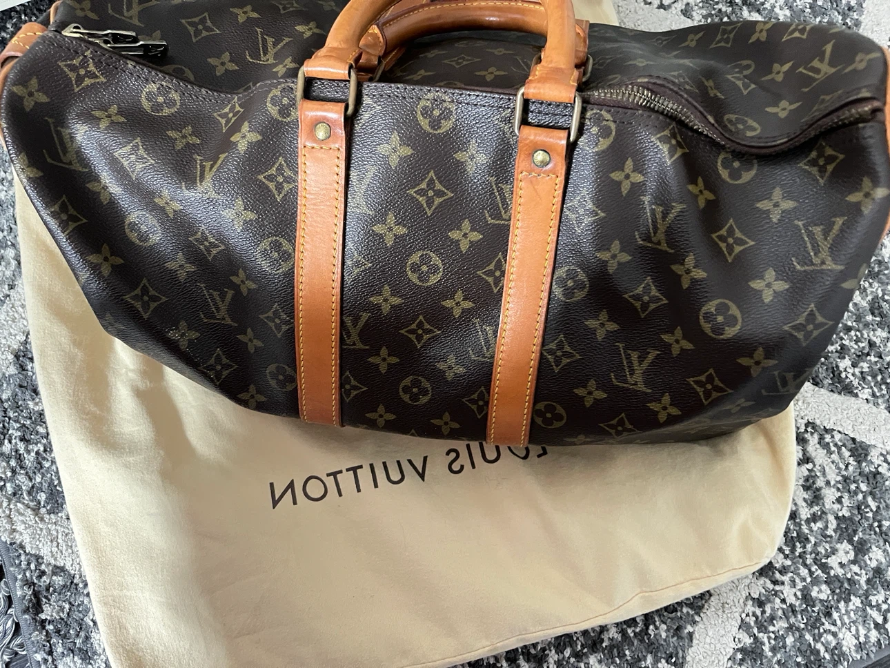Louis Vuitton Speedy 35 Monogram Canvas - photo 2