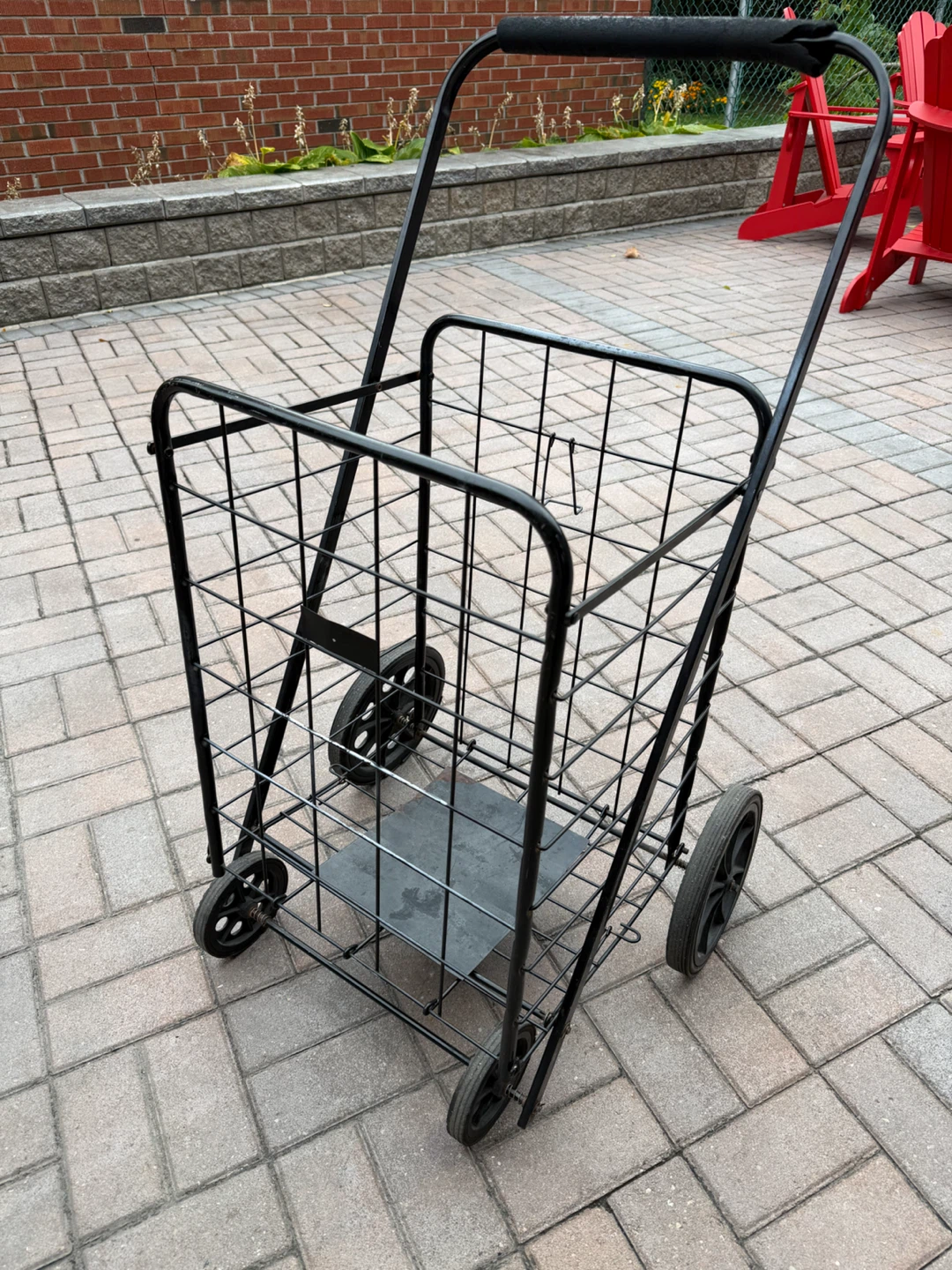 Black Wire Rolling Shopping Cart - photo 2