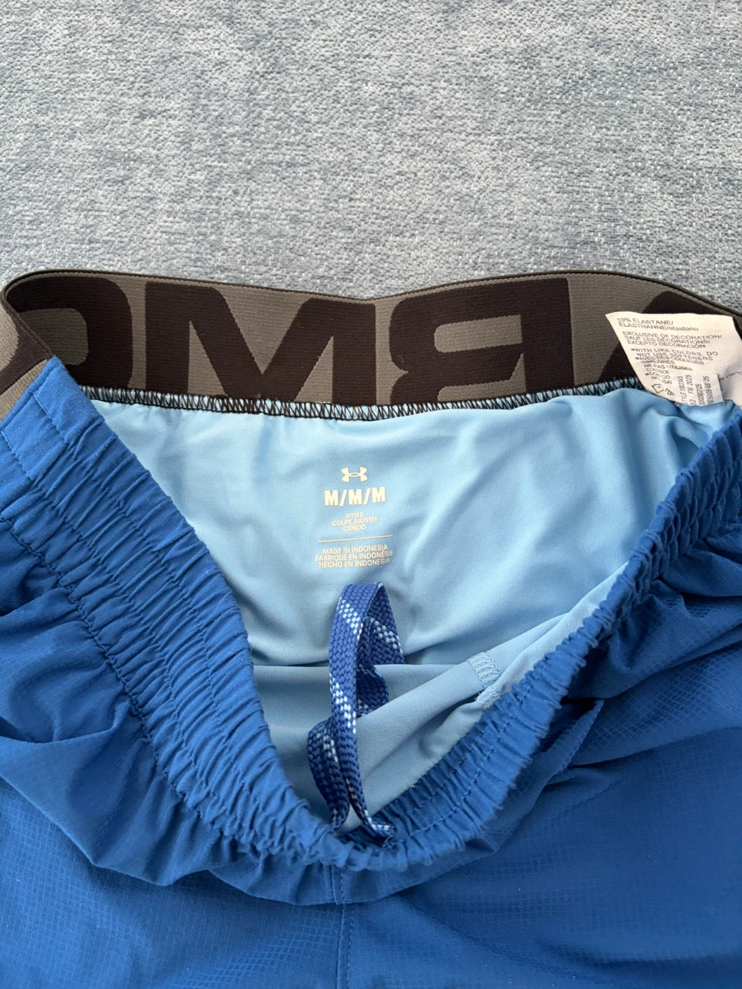 Under Armour Blue Athletic Shorts with liner Men’s M - photo 2