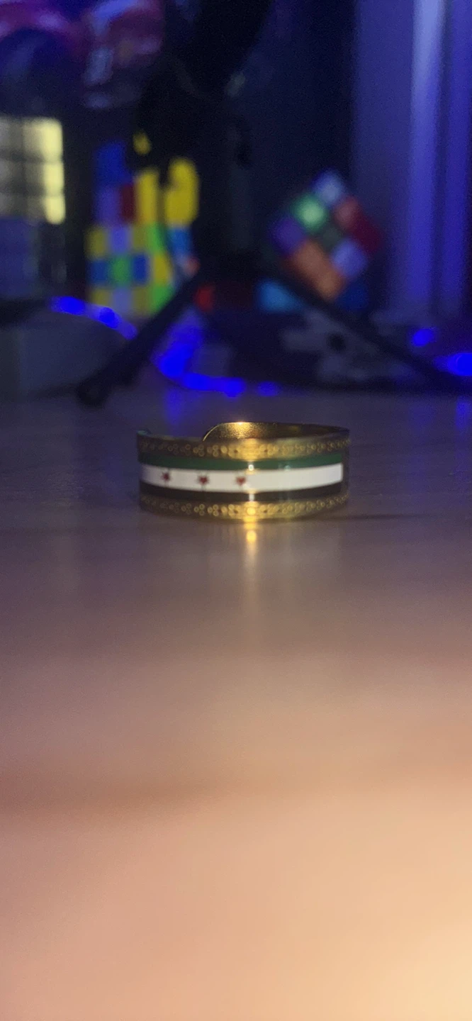 Syrian flag gold tone band ring - photo 2