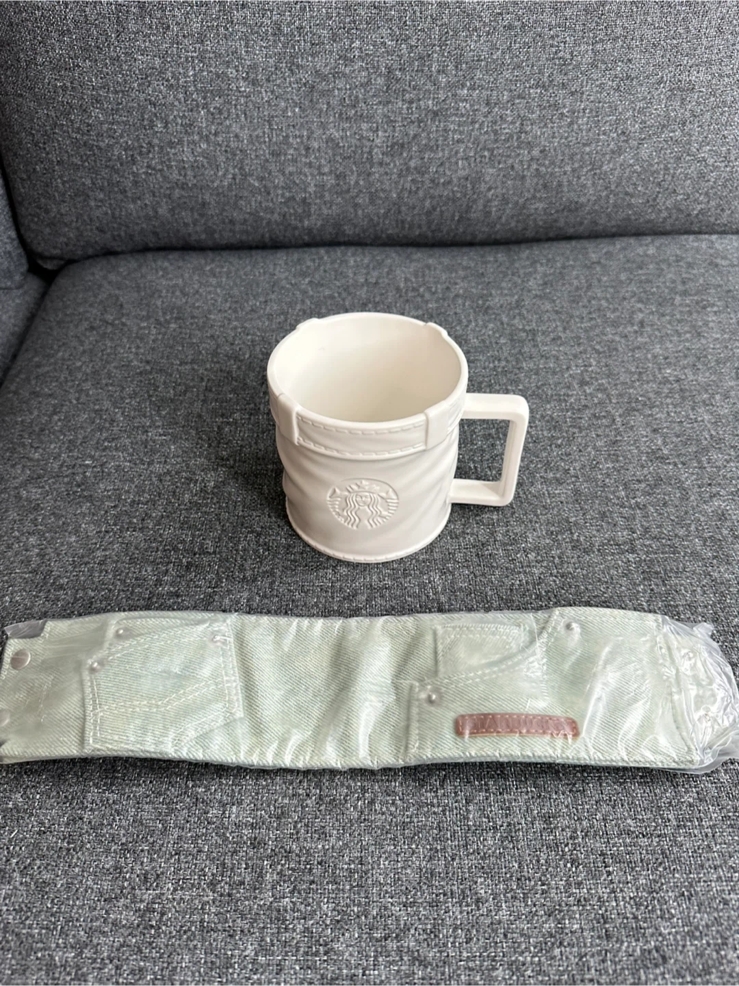 Brand NEW Starbucks Denim Mug with Sleeve - photo 4