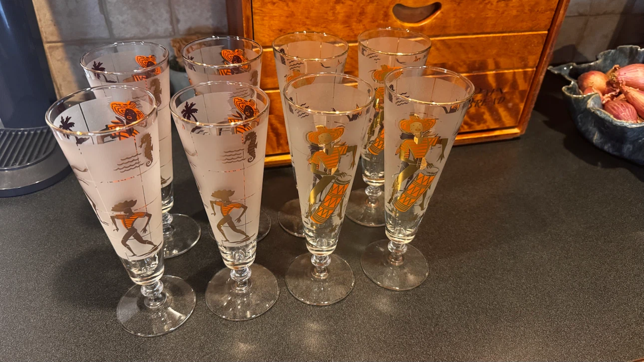 Set of 8 Vintage Mid-Century Frosted Cocktail Glasses
