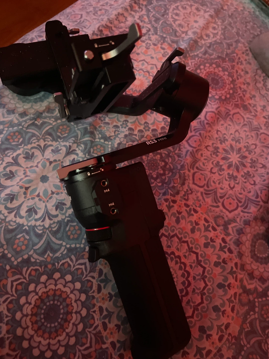 DJI RS 3 Mini Gimbal Stabilizer