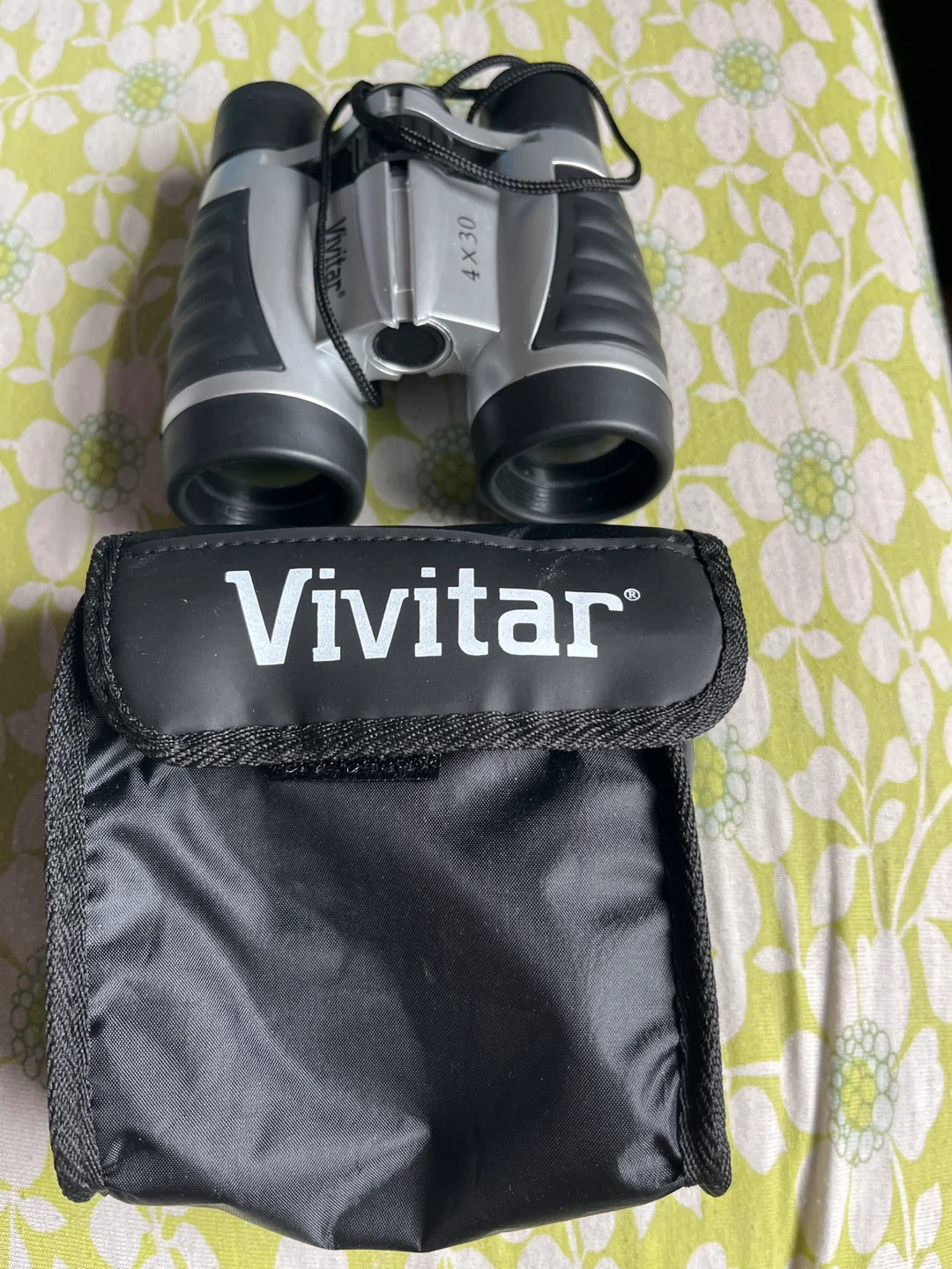Vivitar Binoculars with Case