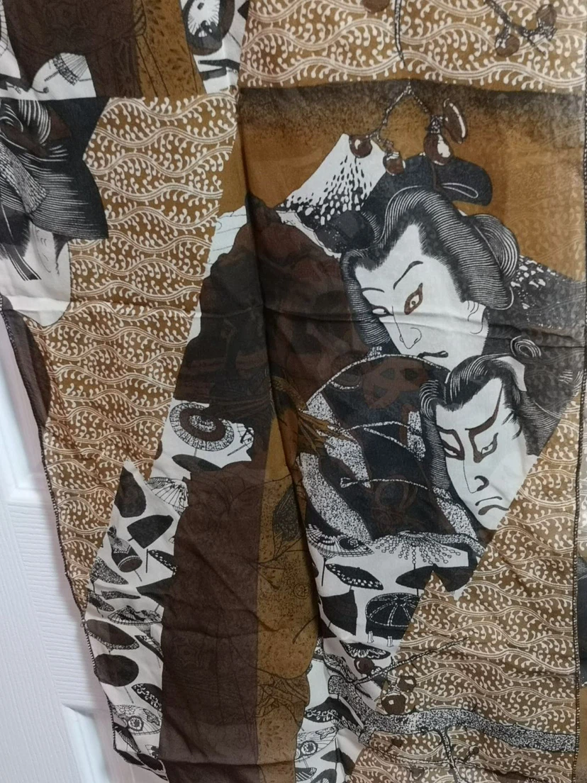 Traditional Japanese Print Scarf - photo 4