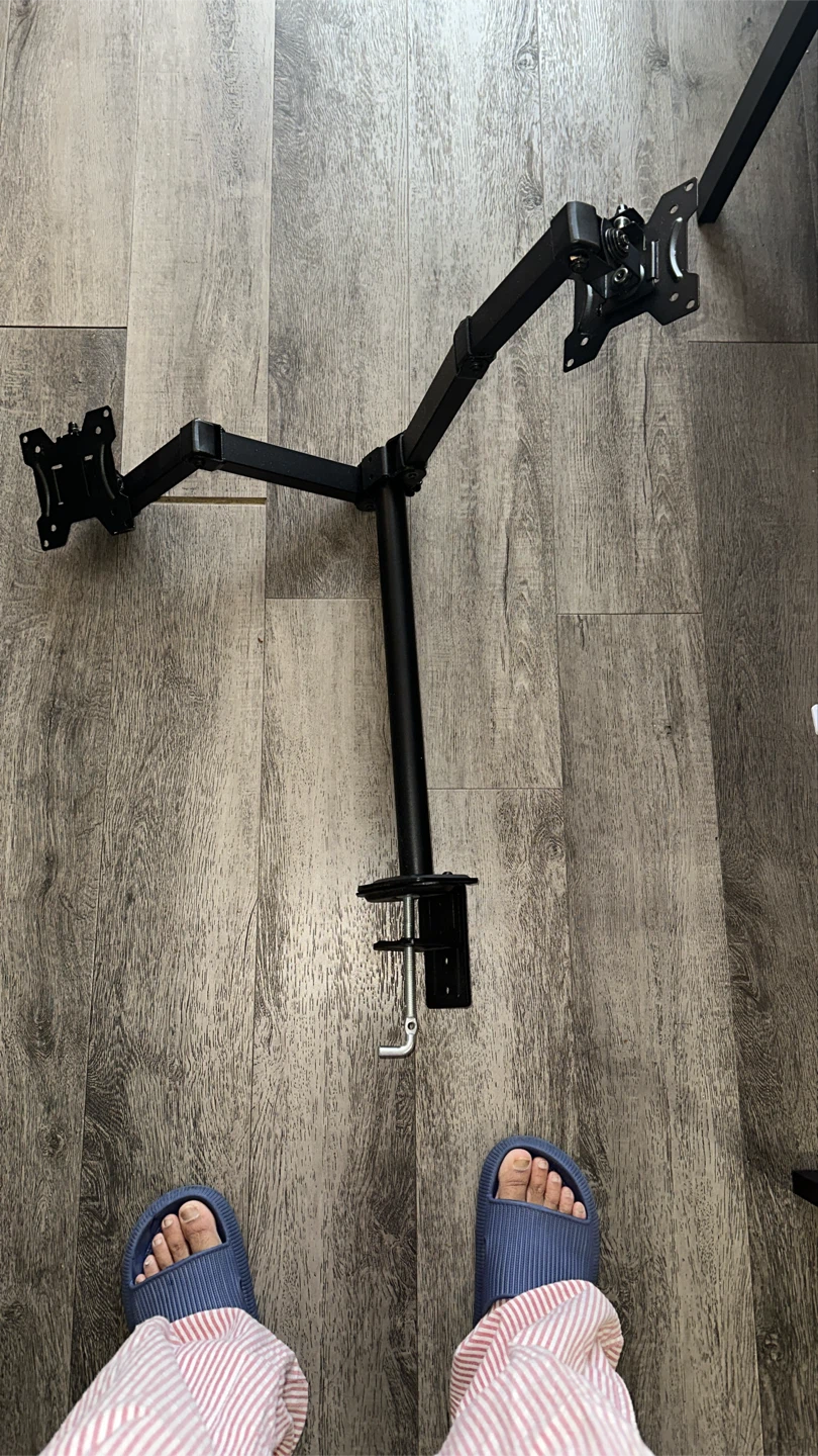 Dual monitor stand