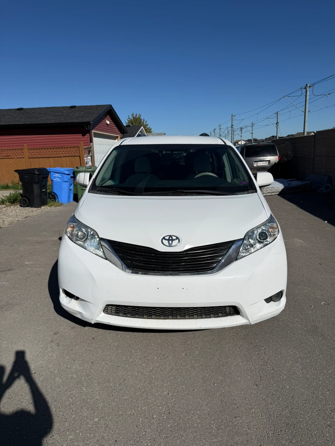 Toyota Sienna Minivan - photo 4