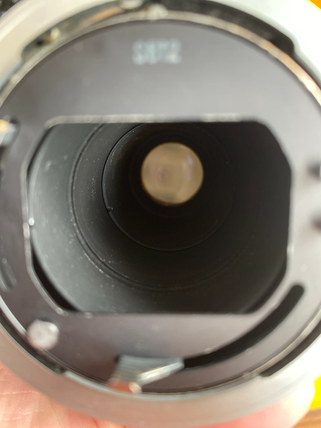 Canon Zoom Lens FD 100-200mm f/5.6 - photo 4
