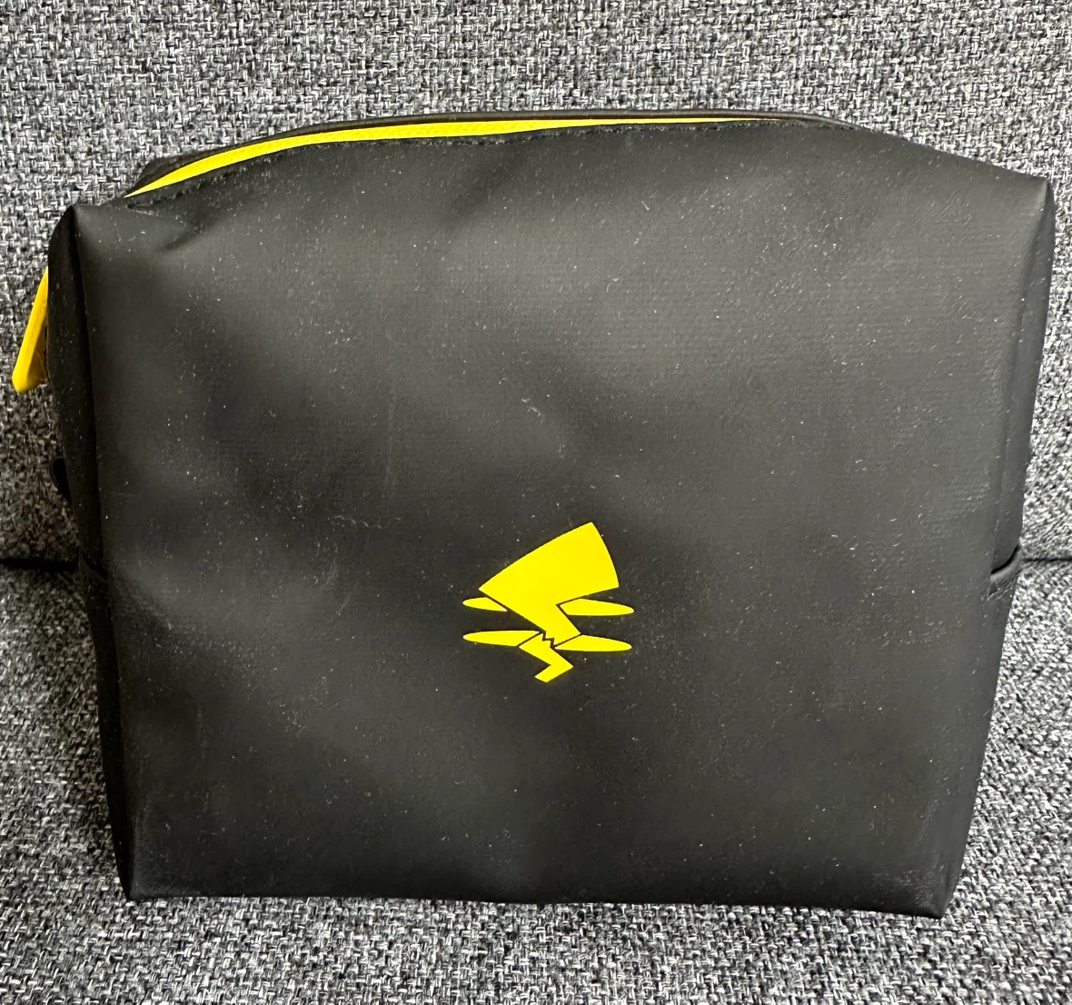 Brand NEW Anker 65W Pikachu USB Charger Set - photo 4