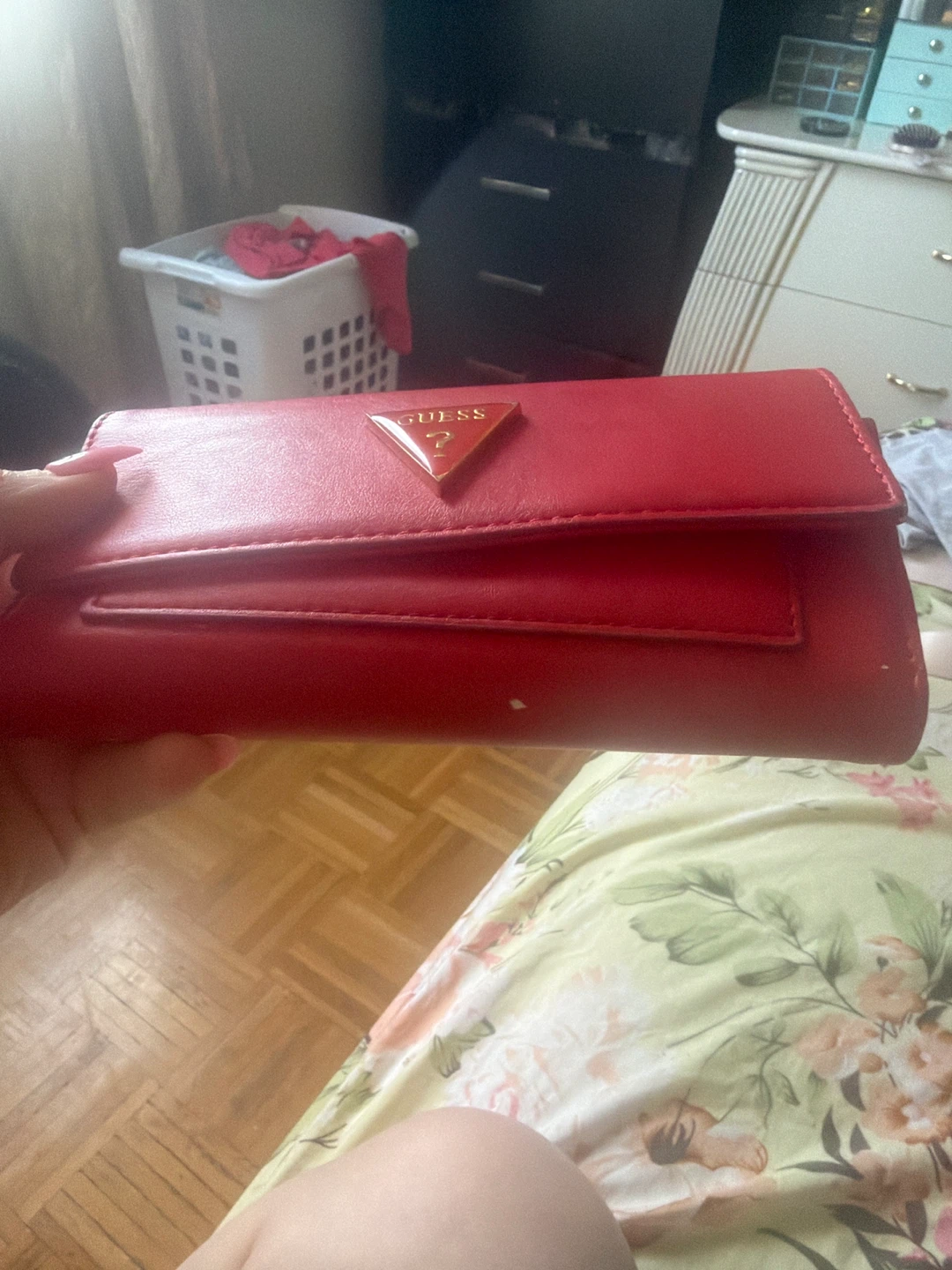 Guess Red Tri-Fold Wallet - photo 5