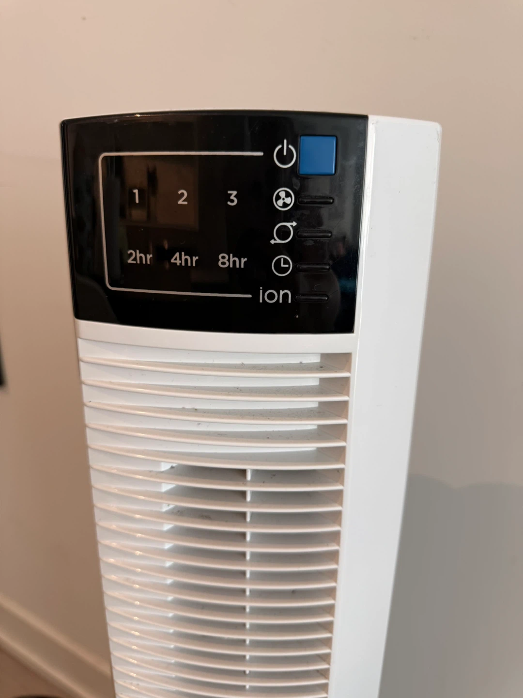 Lasko White Tower Fan - photo 2