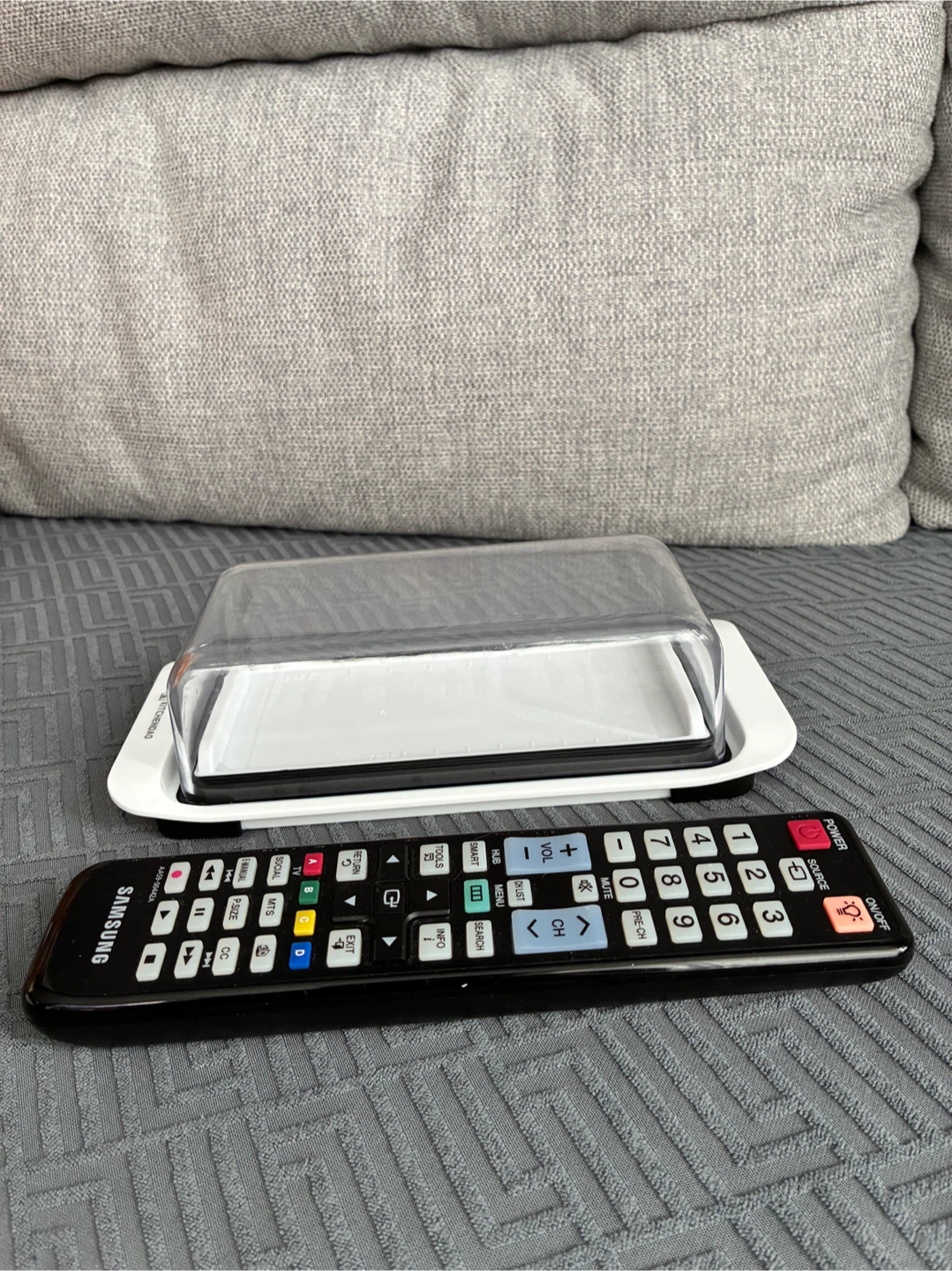 KitchenDao Butter Dish