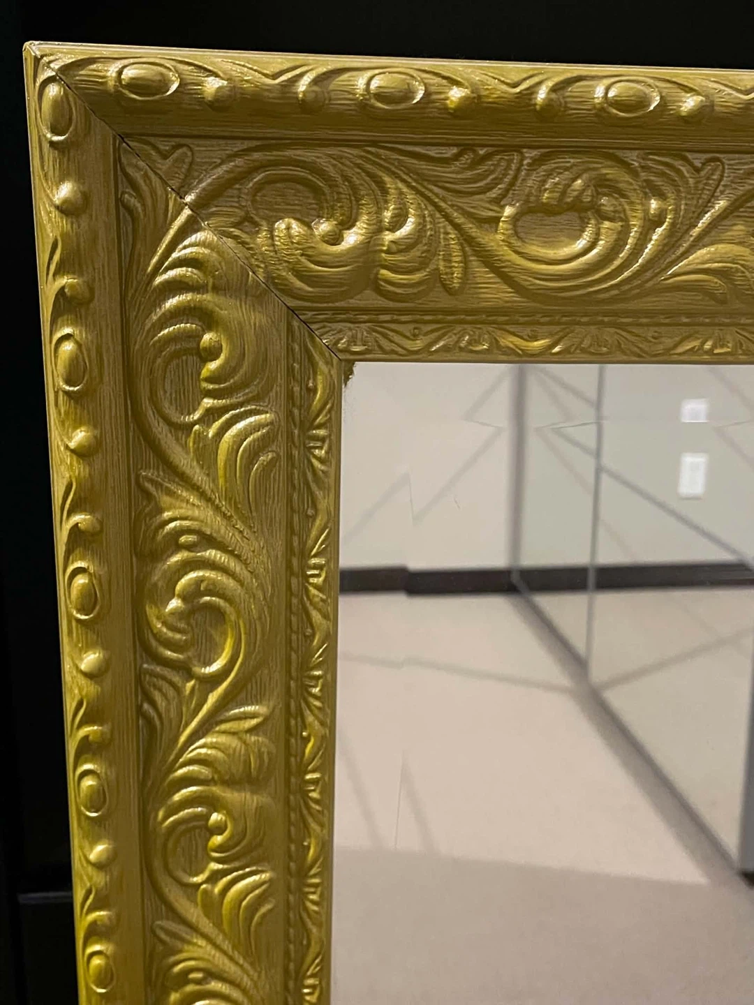 Ornate Gold Rectangular Wall Mirror - photo 2