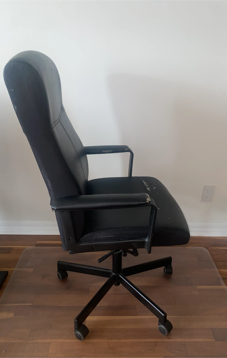 Worn Faux Leather Black Office Chair - photo 2