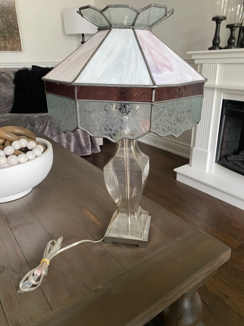 Stained Glass Accent Table Lamp - photo 4