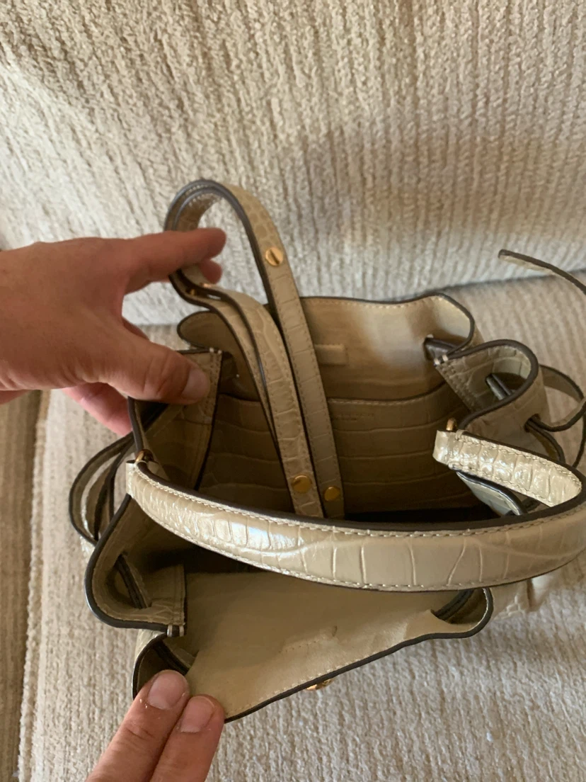 Tory Burch Bucket Bag - photo 2