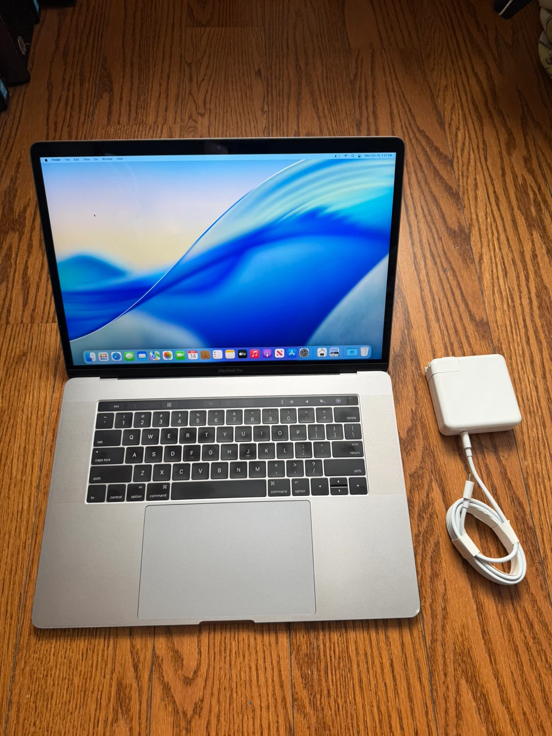 Apple MacBook Pro 2018 15 inch 16GB RAM 256GB SSD Good Battery