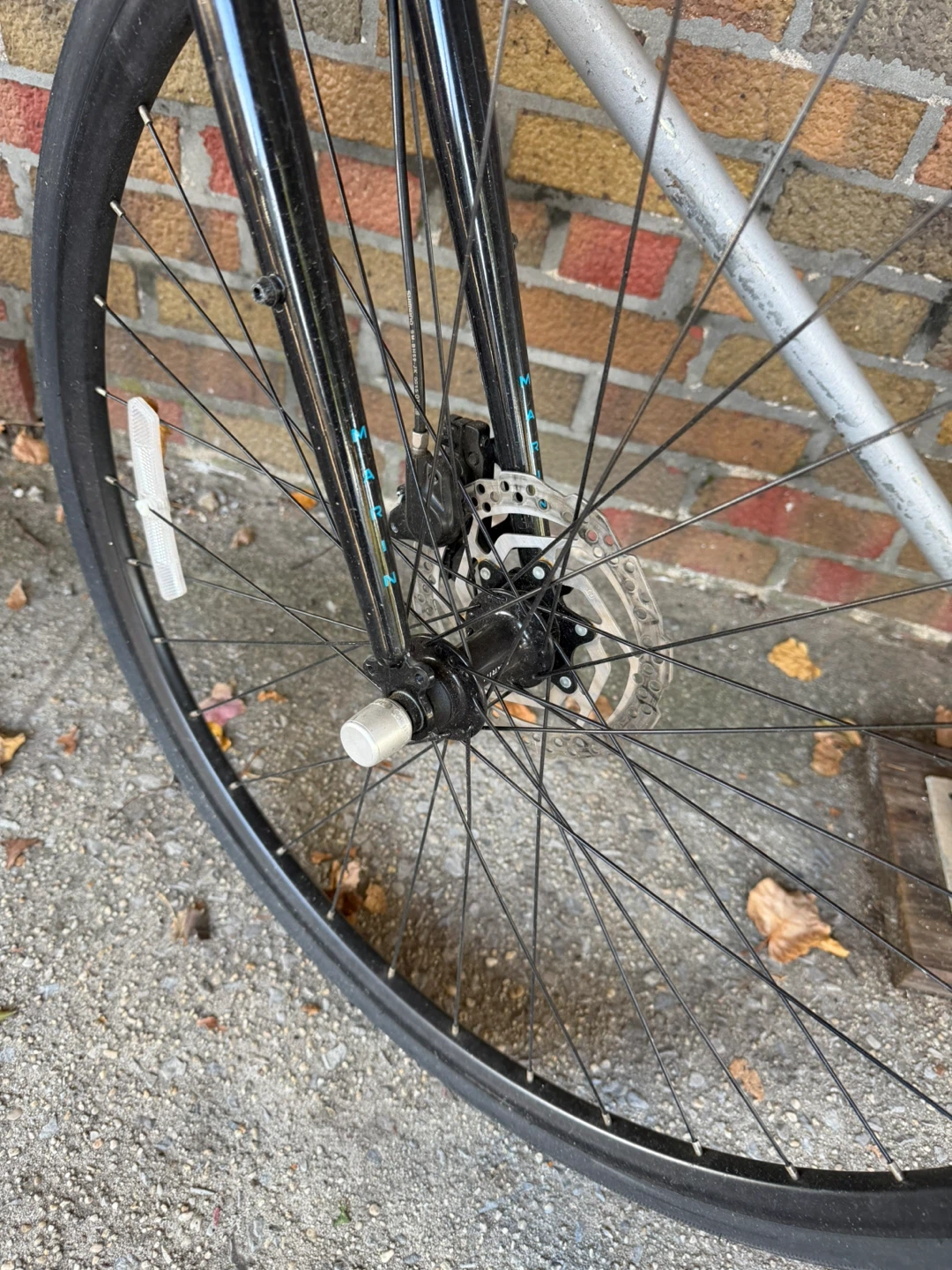 Marin Hybrid Bike with Disc Brakes - photo 4