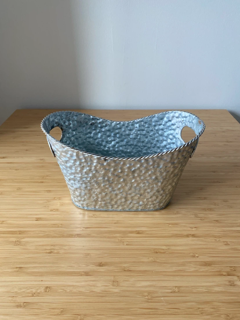 Metal gift basket