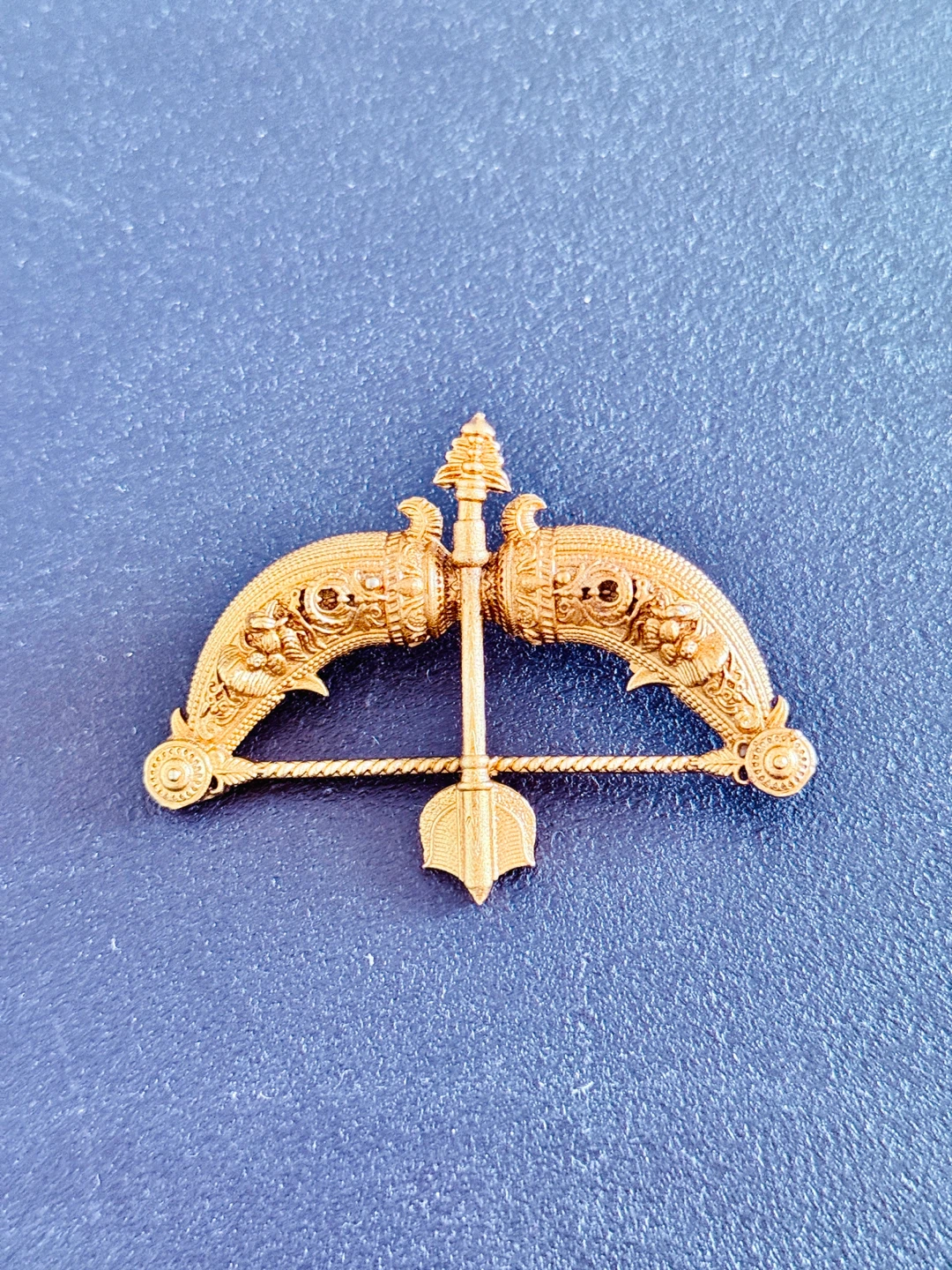 Lord Rama Bow & Arrow Brooch – Antique Gold | Diwali Special - photo 3