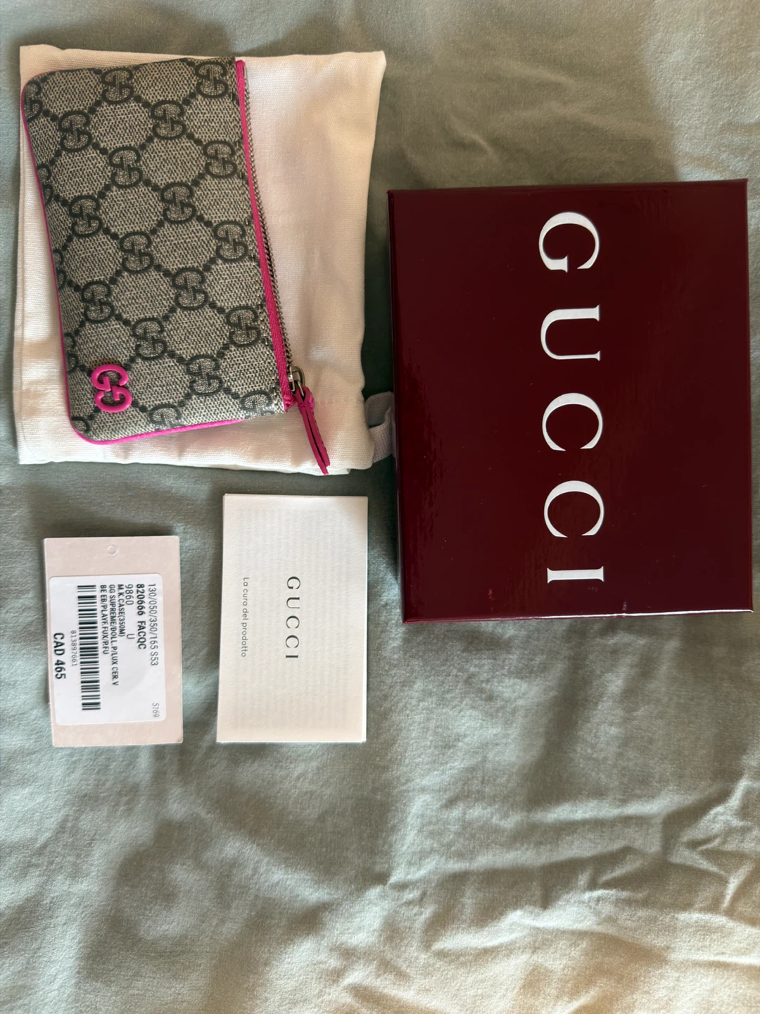 Gucci GG Supreme Key Case