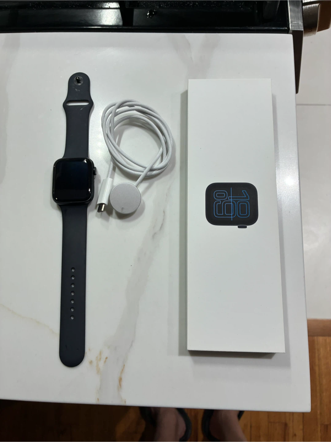 Apple Watch Series 8 - photo 2