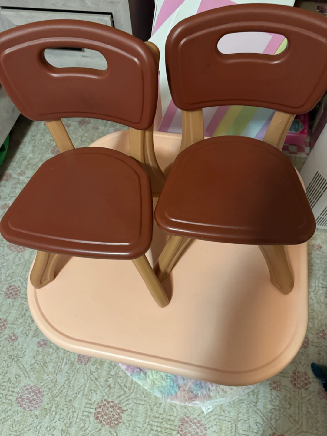 Kids Plastic Activity Table and Two Chairs Set - photo 3