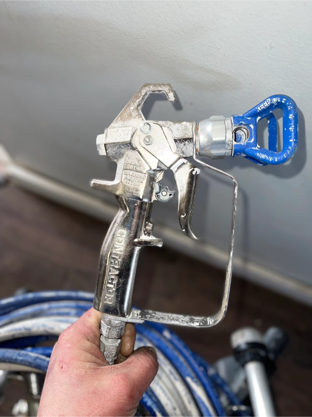 Graco 390 PC Electric Airless Sprayer - photo 3