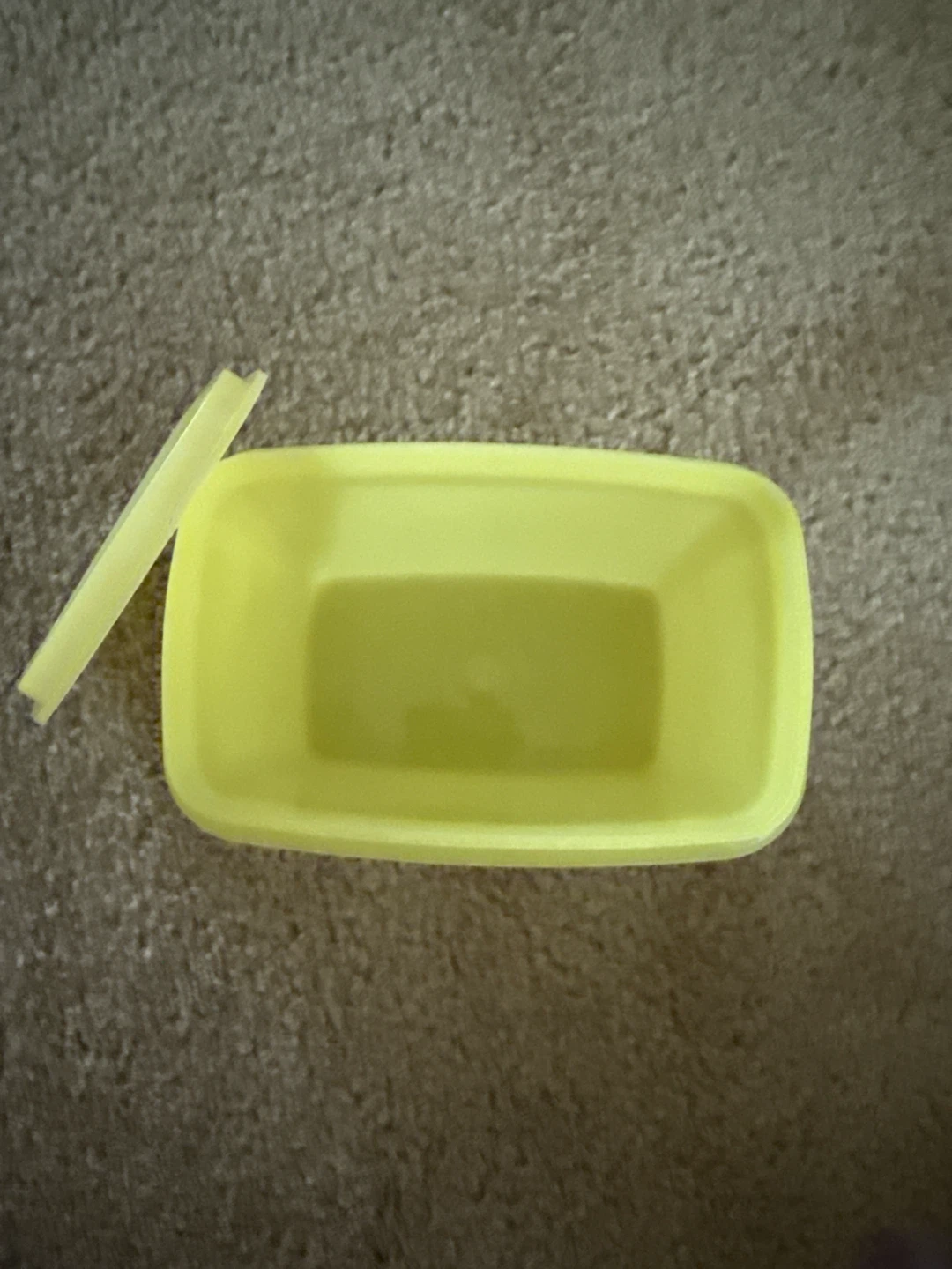 Tupperware Vintage yellow storage container - photo 5