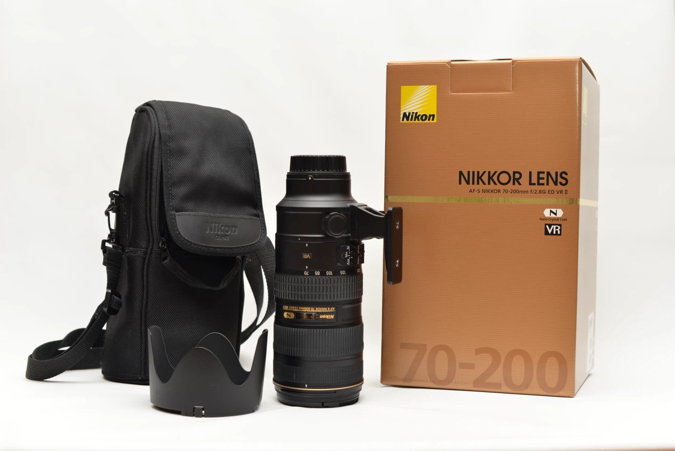 Nikon 70-200mm f2.8 VRII Zoom Lens