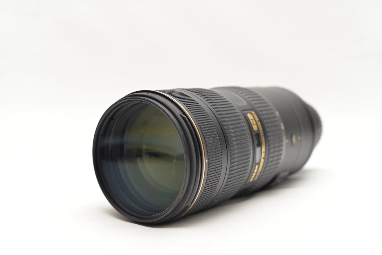 Nikon 70-200mm f2.8 VRII Zoom Lens - photo 2
