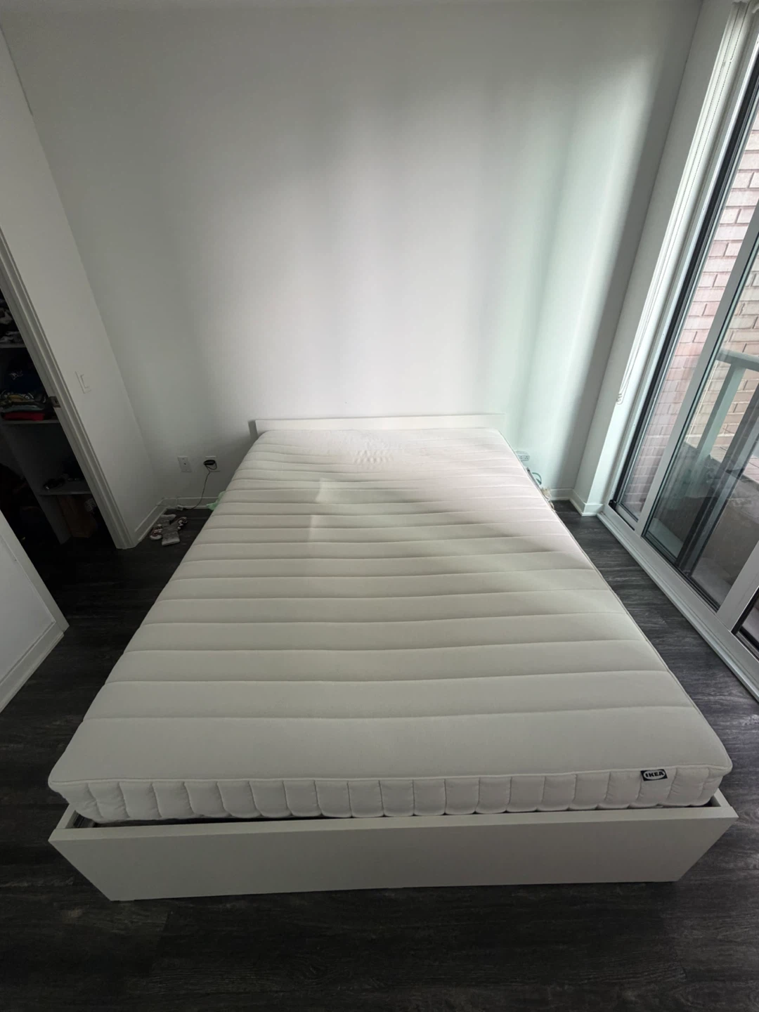 Queen Size Mattress - Medium Firm