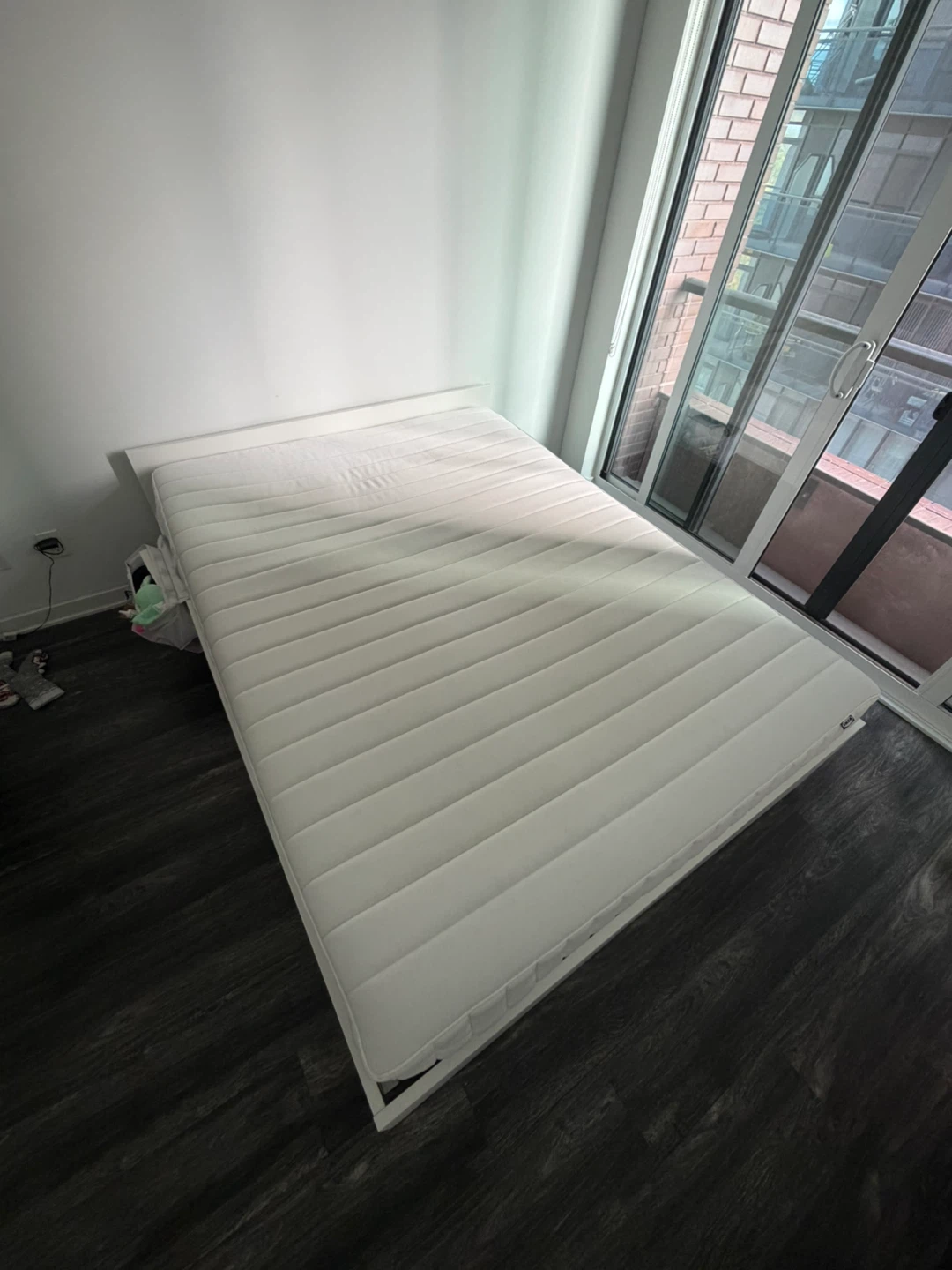 Queen Size Mattress - Medium Firm - photo 4