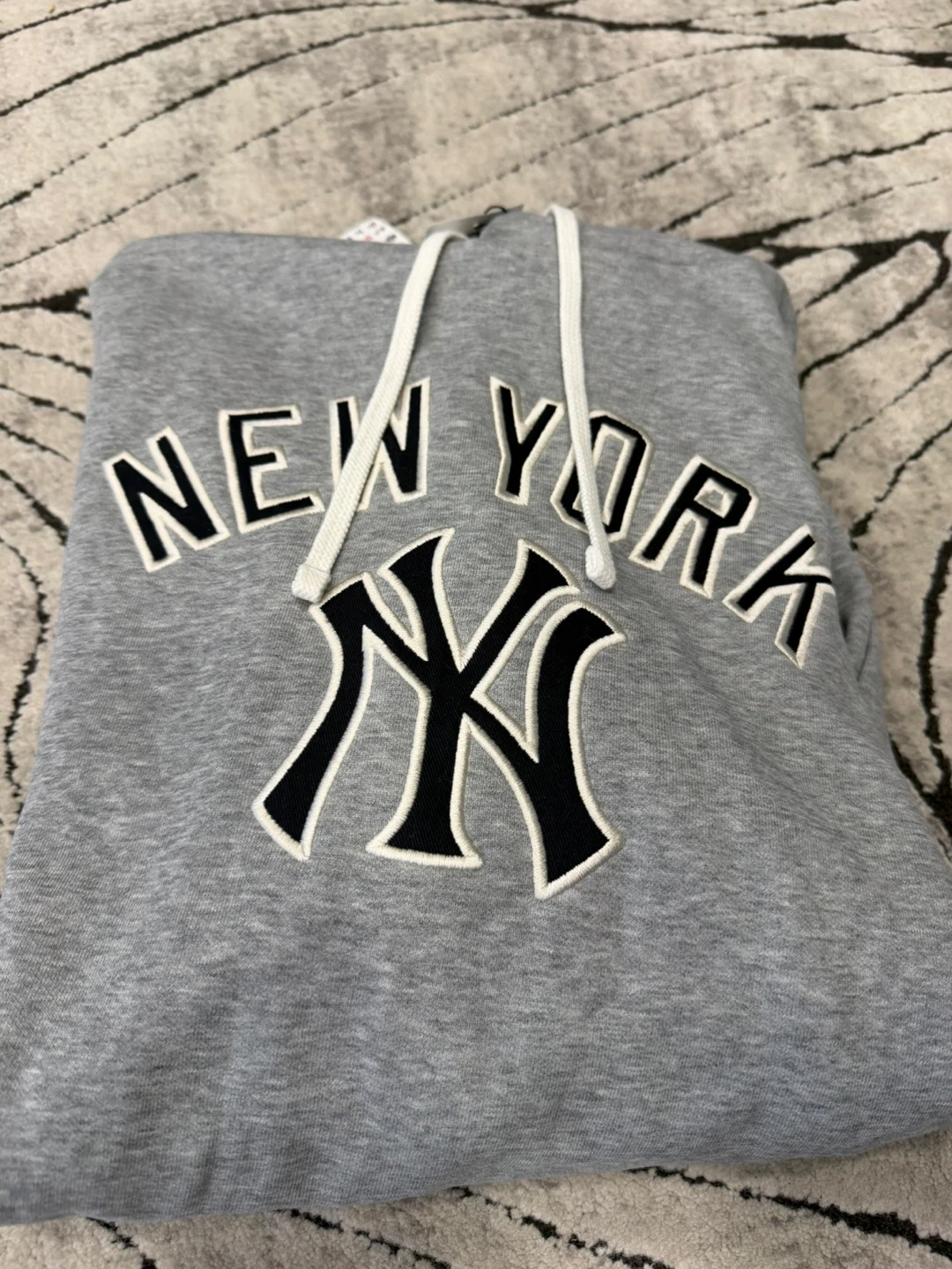 New Era New York Yankees Hoodie - photo 3