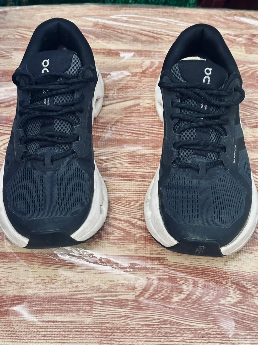 On Running CloudTec Shoes Black