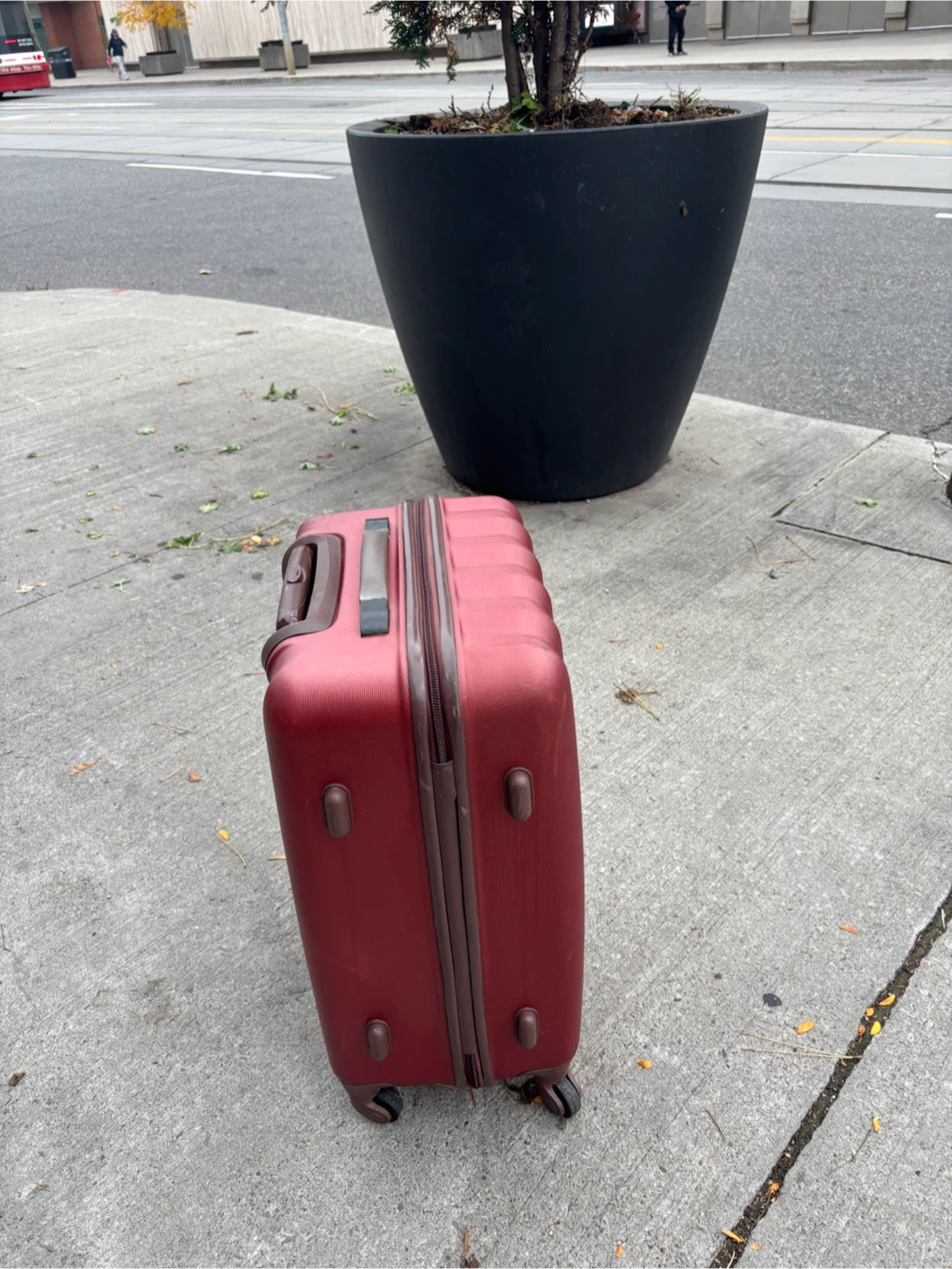 Medium Check In Quest Red Hard-Shell Luggage - photo 5