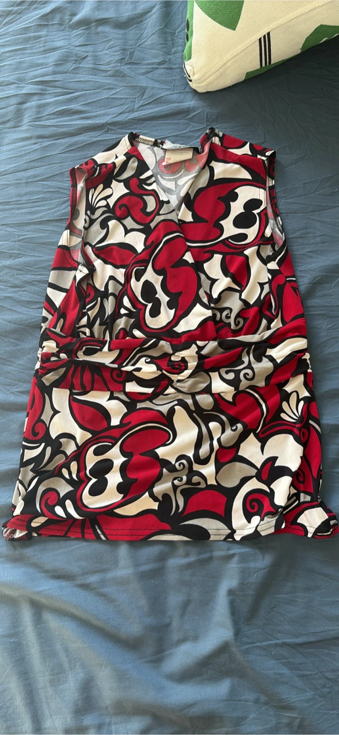 Sleeveless party/formal Top