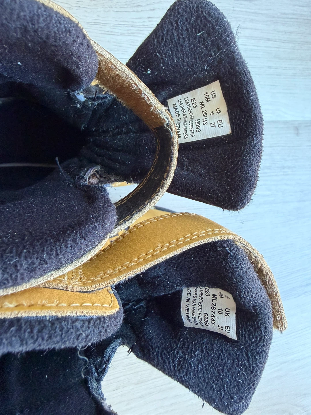 Merrell Winter Boots Youth Size 10M - photo 3